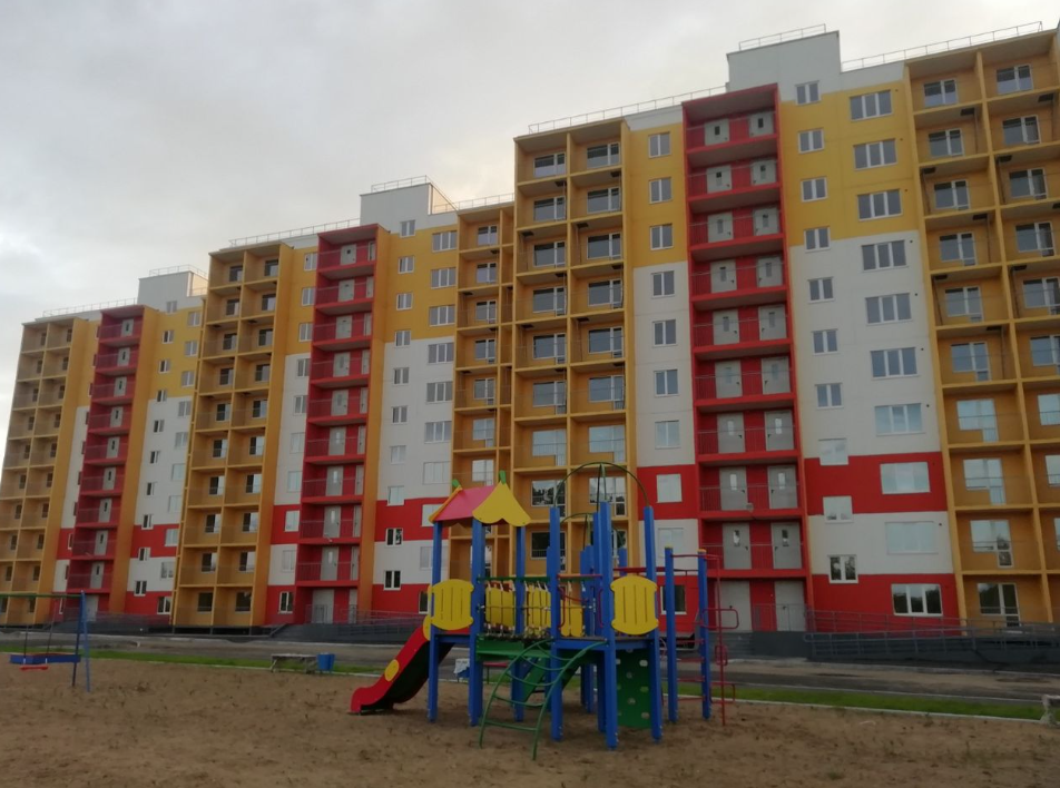По ул. Аэродромная, 21